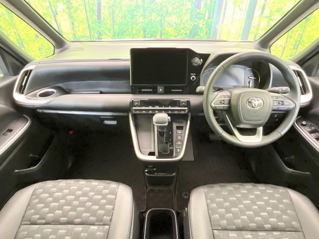 TOYOTA VOXY 2025 Image 31