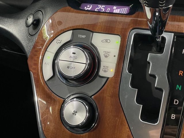 TOYOTA SIENTA HYBRID 2017 Image 31