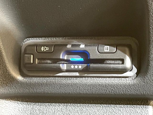 HONDA N BOX CUSTOM 2025 Image 31