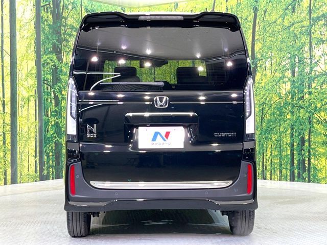 HONDA N BOX CUSTOM 2025 Image 31