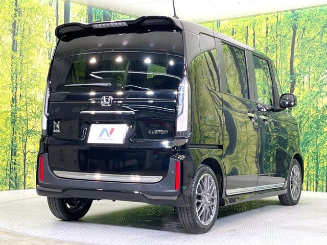 HONDA N BOX CUSTOM 2025 Image 31