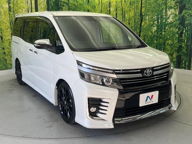 TOYOTA VOXY 2017 Image 31