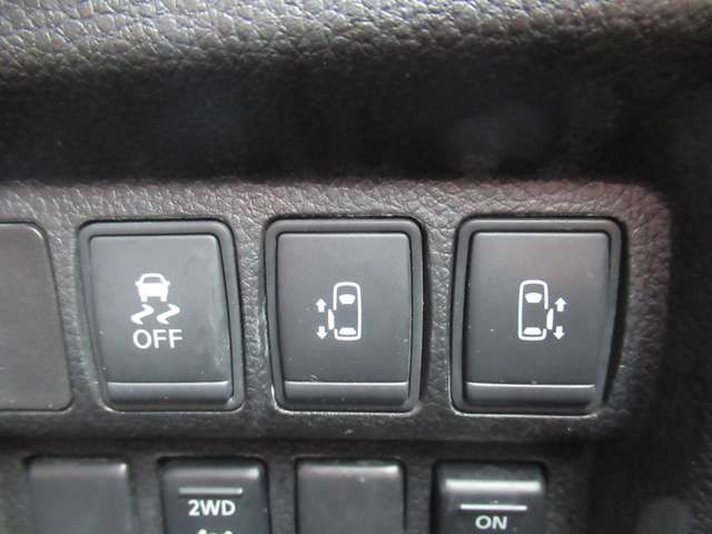 NISSAN ELGRAND  4WD 2016 Image 31