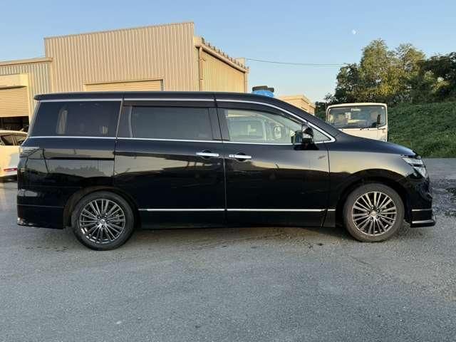 NISSAN ELGRAND  4WD 2016 Image 31