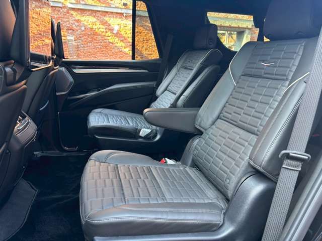 CADILLAC ESCALADE 2025 Image 31