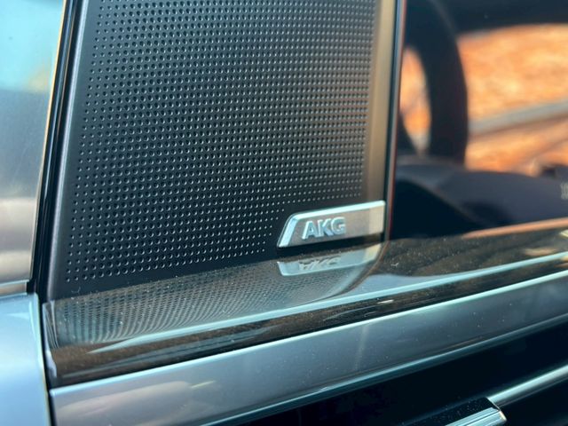 CADILLAC ESCALADE 2025 Image 31