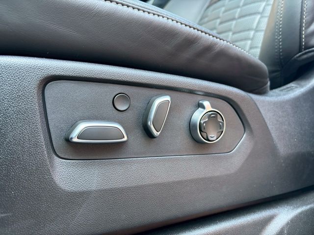 CADILLAC ESCALADE 2025 Image 31