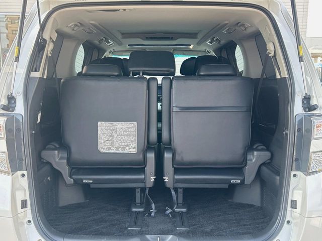 TOYOTA VELLFIRE 2013 Image 31