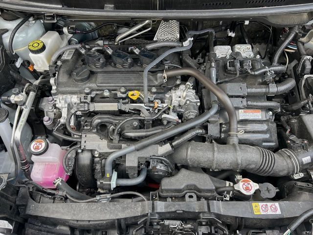 TOYOTA YARIS CROSS HYBRID 2025 Image 31