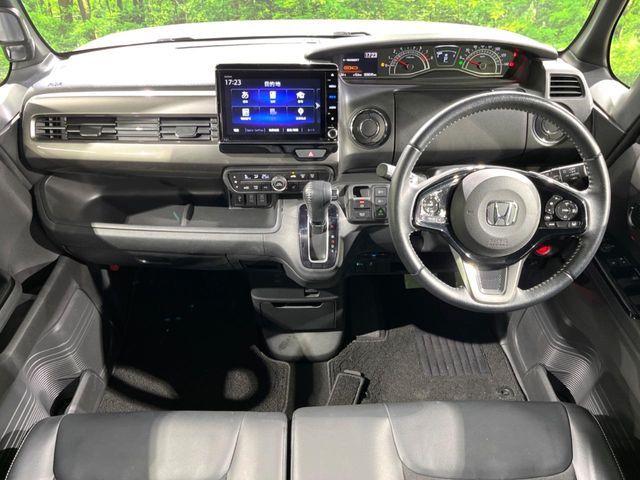 HONDA N BOX CUSTOM 2022 Image 31