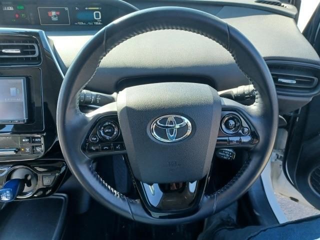 TOYOTA PRIUS 4WD 2021 Image 31