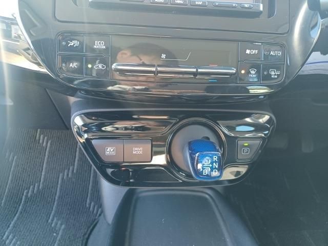 TOYOTA PRIUS 4WD 2021 Image 31