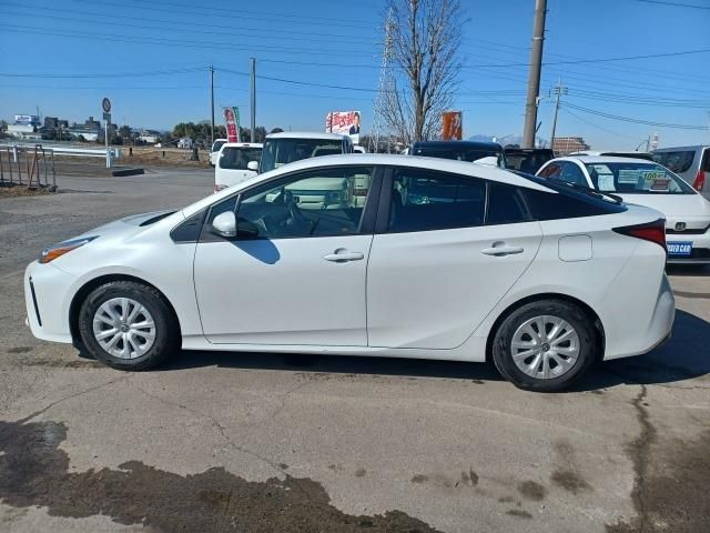 TOYOTA PRIUS 4WD 2021 Image 31