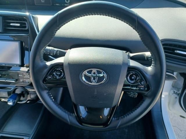 TOYOTA PRIUS 4WD 2021 Image 31