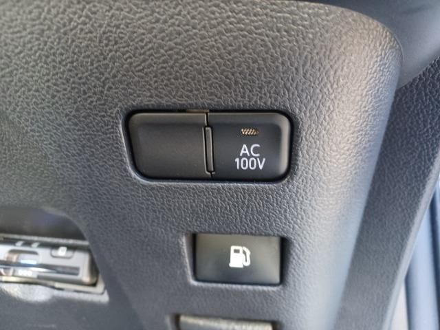 TOYOTA PRIUS 4WD 2021 Image 31