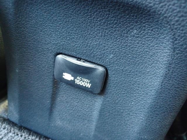 TOYOTA PRIUS 4WD 2021 Image 31