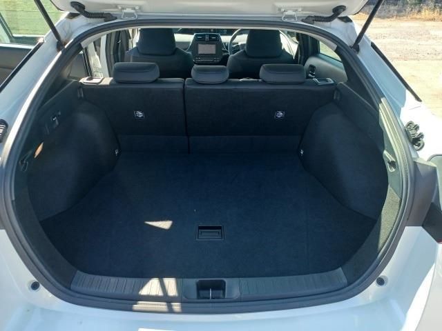 TOYOTA PRIUS 4WD 2021 Image 31