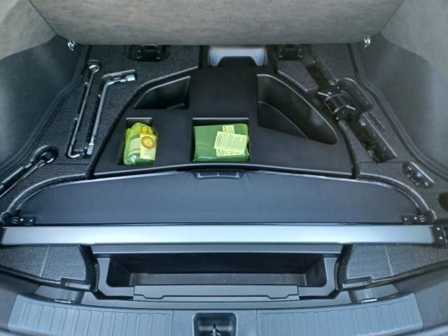 TOYOTA PRIUS 4WD 2021 Image 31