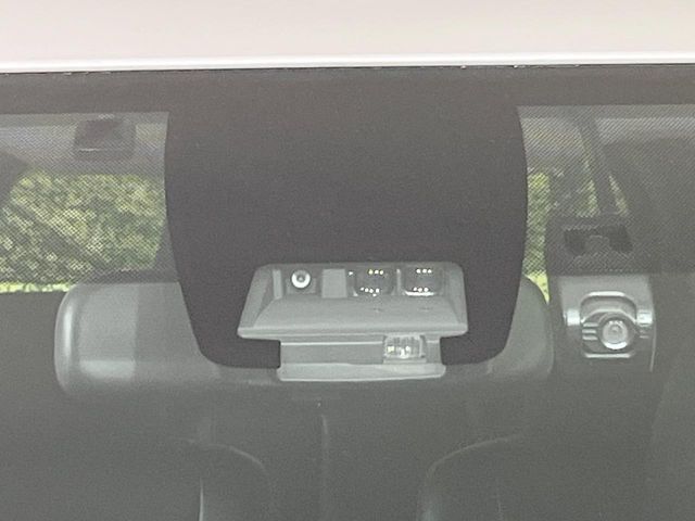 TOYOTA VOXY 2016 Image 31