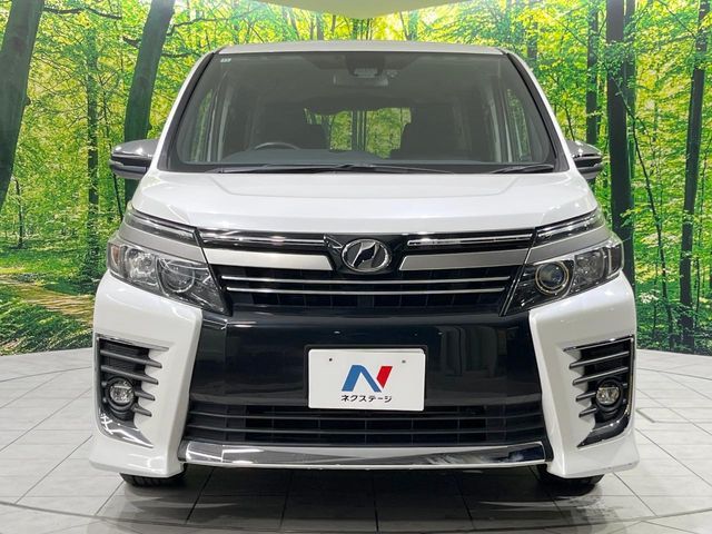 TOYOTA VOXY 2016 Image 31