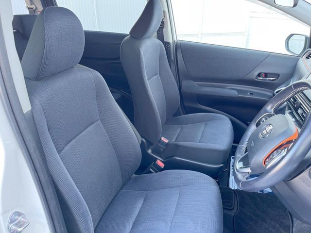 TOYOTA SIENTA HYBRID 2015 Image 31