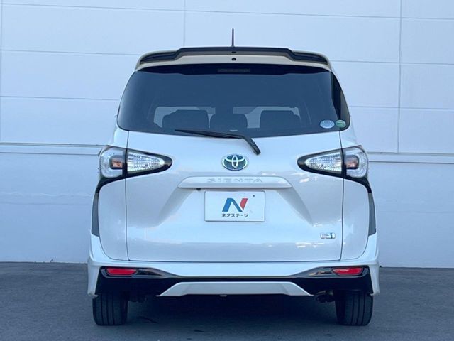 TOYOTA SIENTA HYBRID 2015 Image 31