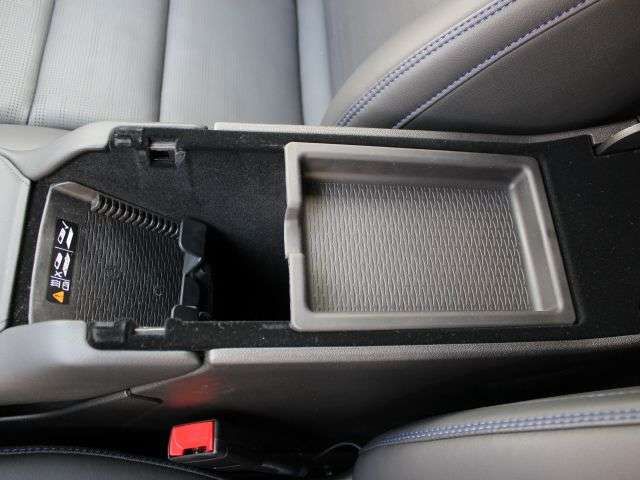 CADILLAC XT4 2025 Image 31