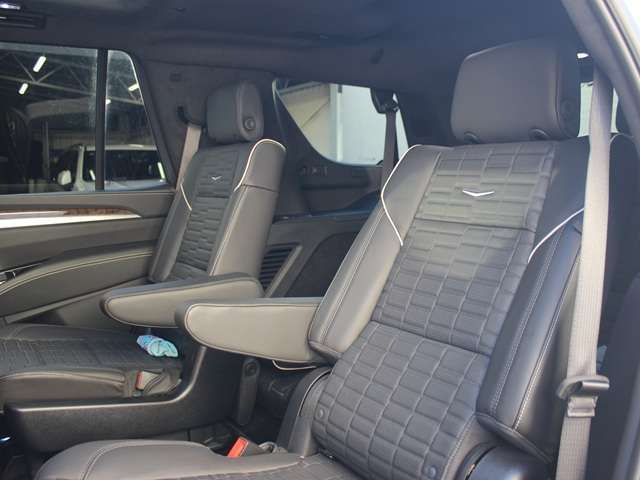 CADILLAC ESCALADE 2025 Image 31