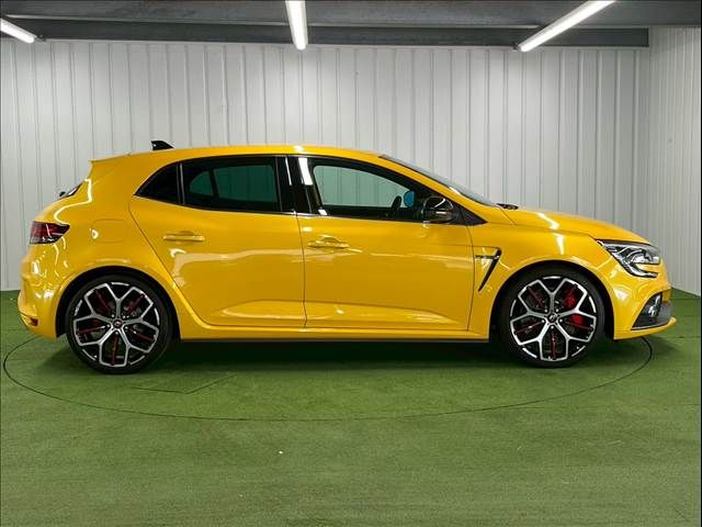 RENAULT MEGANE HATCH 2023 Image 31