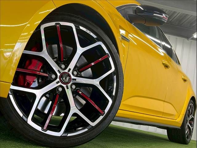 RENAULT MEGANE HATCH 2023 Image 31