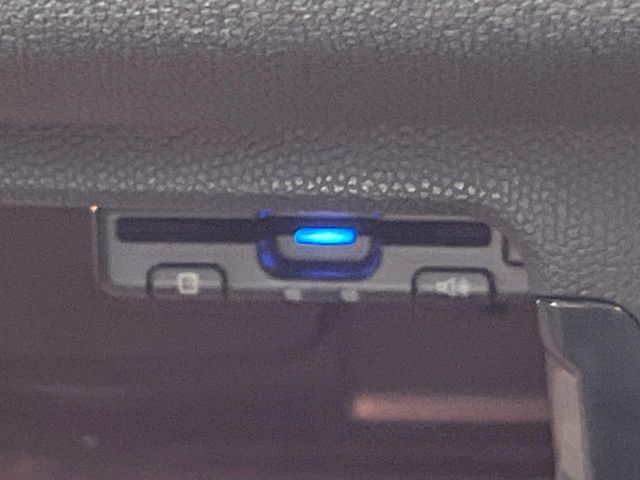 BMW MINI ONE CLUBMAN 2020 Image 31