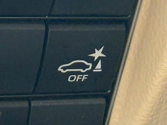 TOYOTA LANDCRUISER PRADO 2023 Image 31