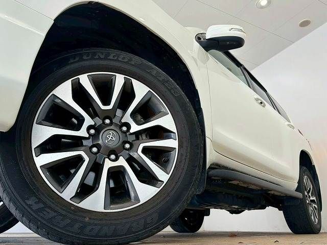 TOYOTA LANDCRUISER PRADO 2023 Image 31