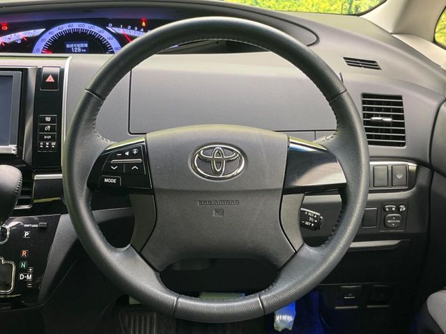 TOYOTA ESTIMA 2013 Image 31