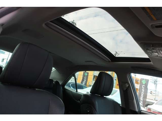 TOYOTA CROWN MAJESTA HYBRID 2016 Image 31