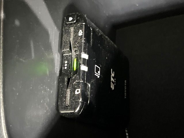 TOYOTA HILUX 4WD 2023 Image 31