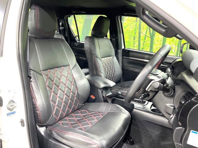 TOYOTA HILUX 4WD 2023 Image 31