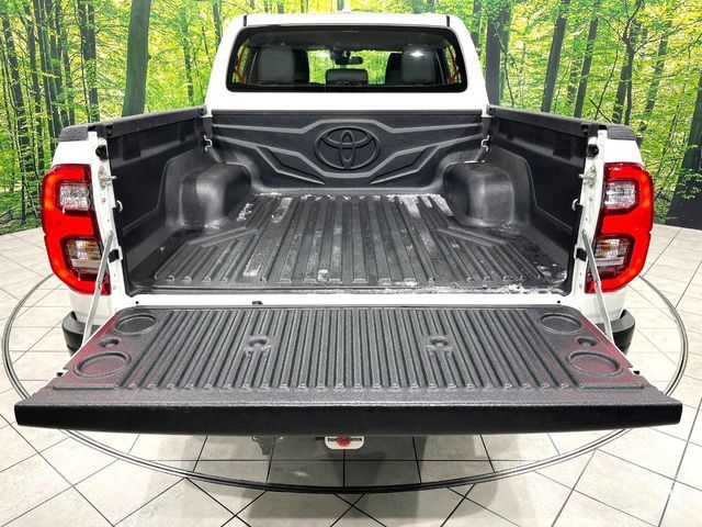 TOYOTA HILUX 4WD 2023 Image 31