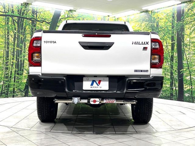 TOYOTA HILUX 4WD 2023 Image 31