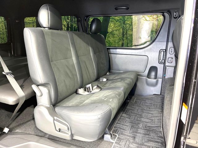 TOYOTA HIACE VAN 4WD 2021 Image 31