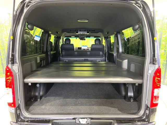 TOYOTA HIACE VAN 4WD 2021 Image 31