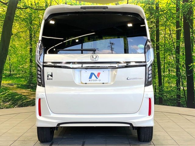 HONDA N BOX CUSTOM 2018 Image 31