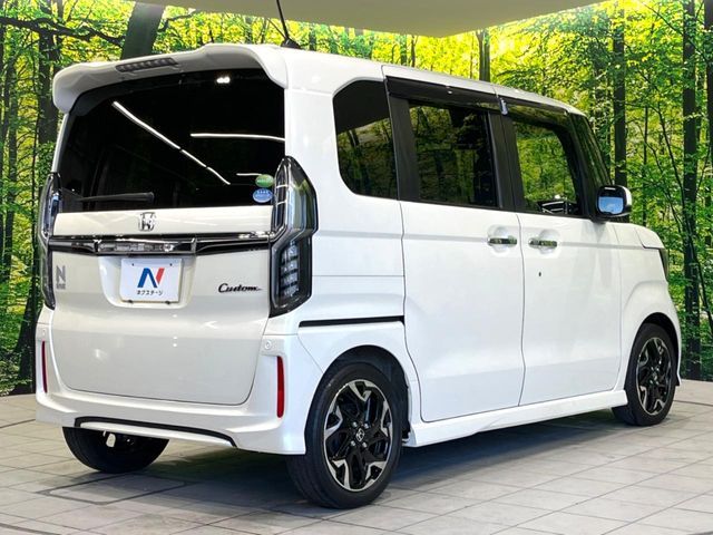 HONDA N BOX CUSTOM 2018 Image 31