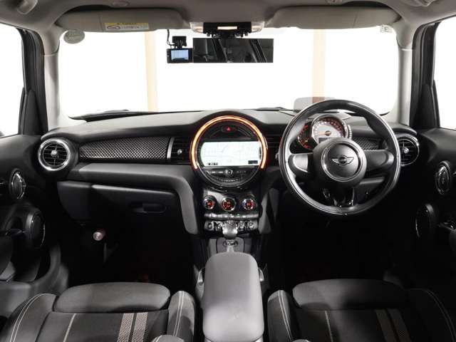 BMW MINI COOPER S 5D 2015 Image 31