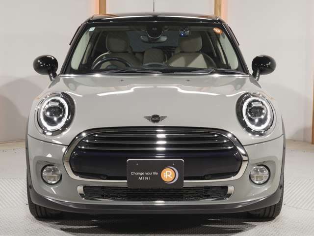 BMW MINI COOPER D 5DOOR 2018 Image 31