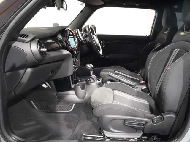 BMW MINI 2017 Image 31