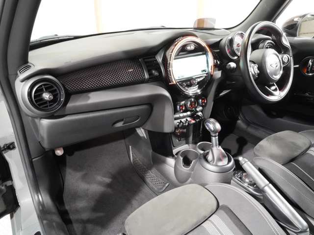 BMW MINI 2017 Image 31