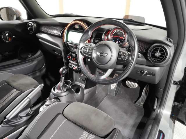 BMW MINI 2017 Image 31