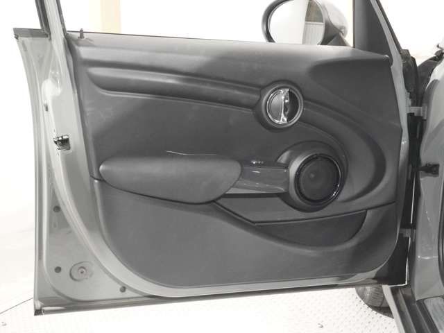 BMW MINI ONE 5DOOR 2019 Image 31