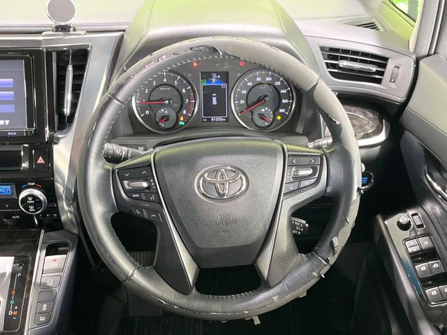 TOYOTA VELLFIRE 2015 Image 31